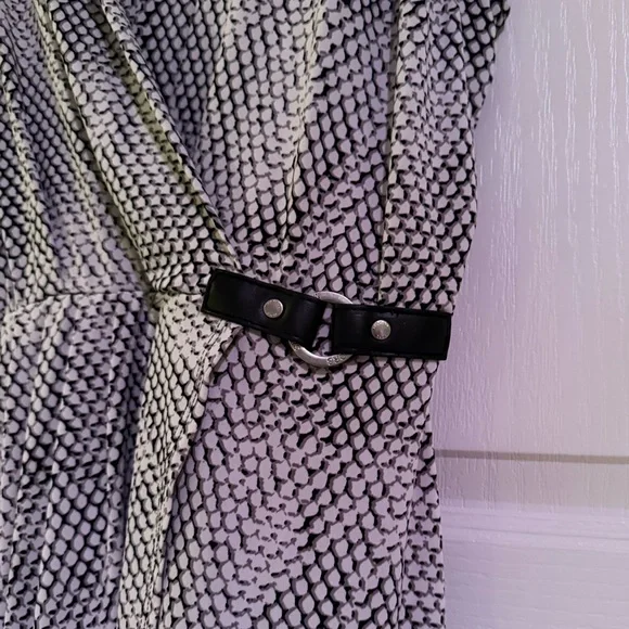 Michael Kors | Women’s Black & White Snake Skin Dress Size 2X - Picture 4 of 5